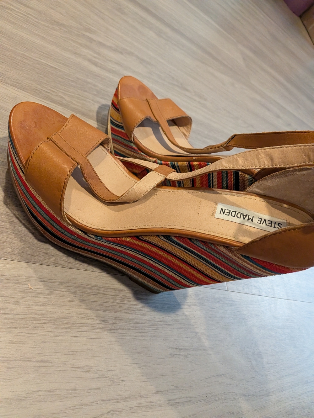 Steve Madden Women's Tan Multi-Stripe Wedge Sandals - Picture 5 of 11
